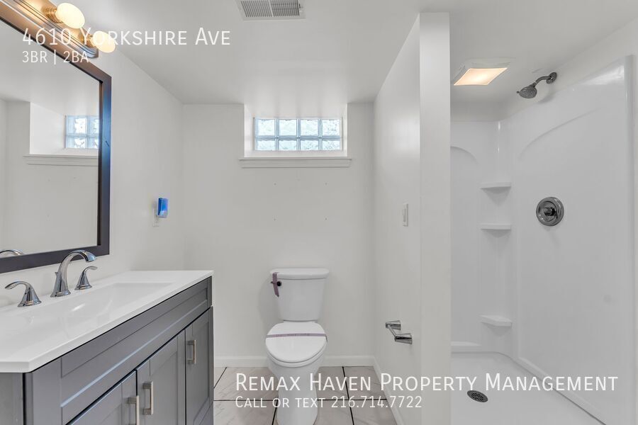 4610 Yorkshire Ave, Parma - Spacious 3-bed 2 -bath single-family home! property image