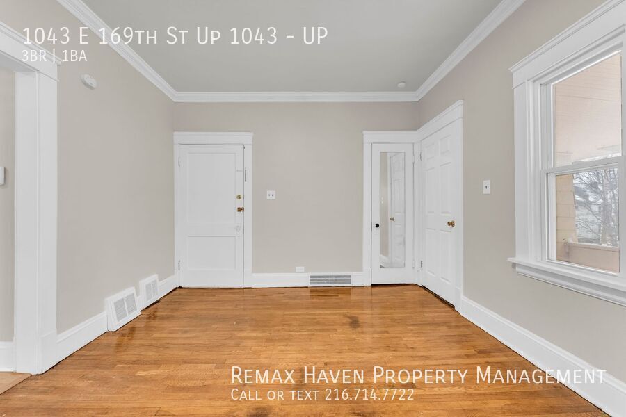 1043 E 169th St | UP, Cleveland - Spacious 3-bed 1-bath multi-family home!  property image