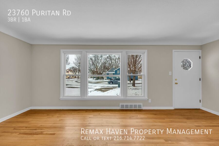 23760 Puritan Rd, Euclid - Spacious 3- bed 1- bath single-family home! property image