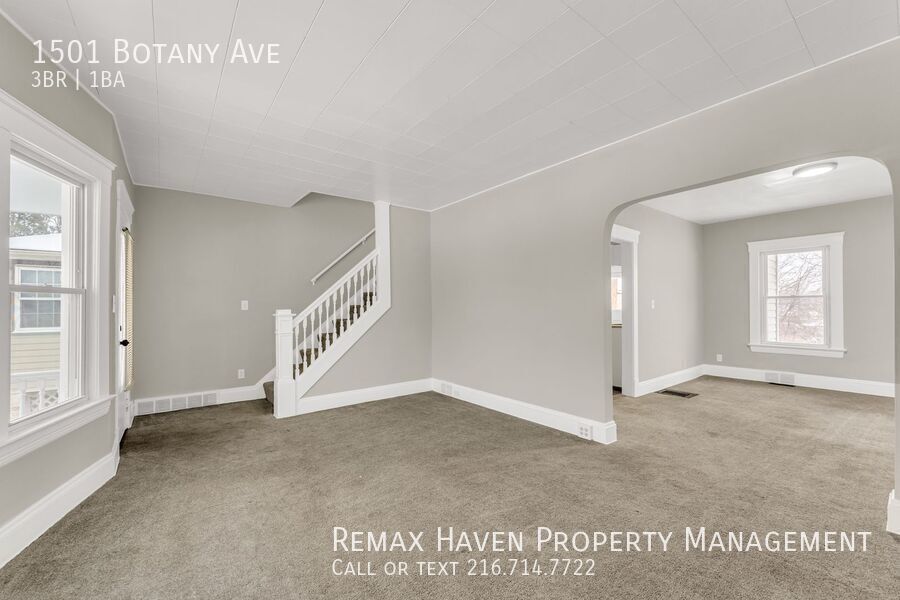 1501 Botany Ave, Cleveland - Spacious 3-bed 1 -bath single-family home! property image