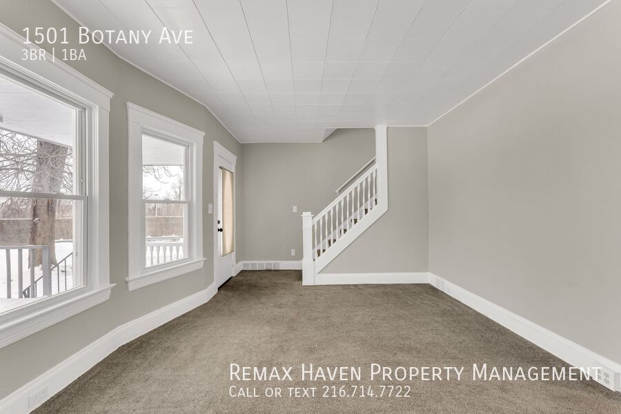 1501 Botany Ave, Cleveland - Spacious 3-bed 1 -bath single-family home! property image