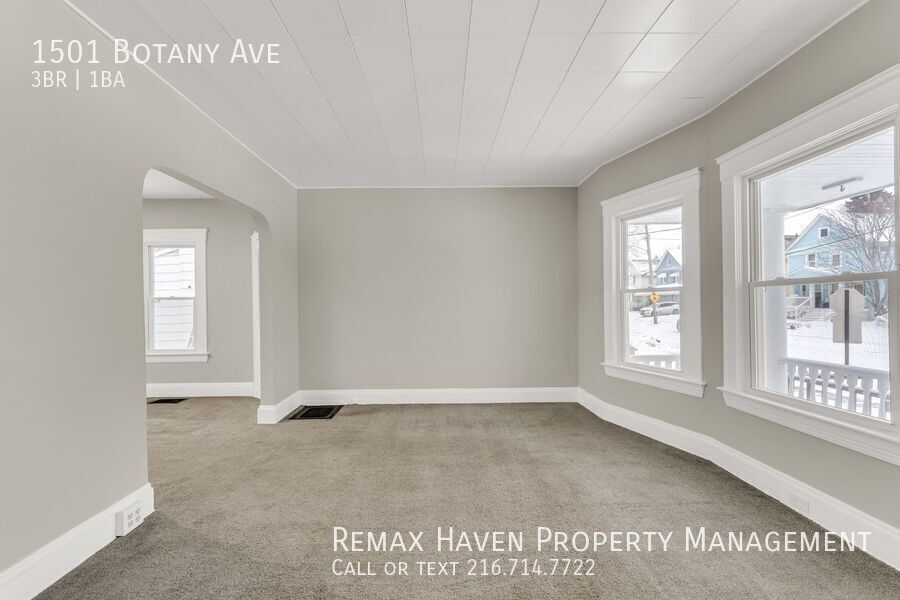 1501 Botany Ave, Cleveland - Spacious 3-bed 1 -bath single-family home! property image