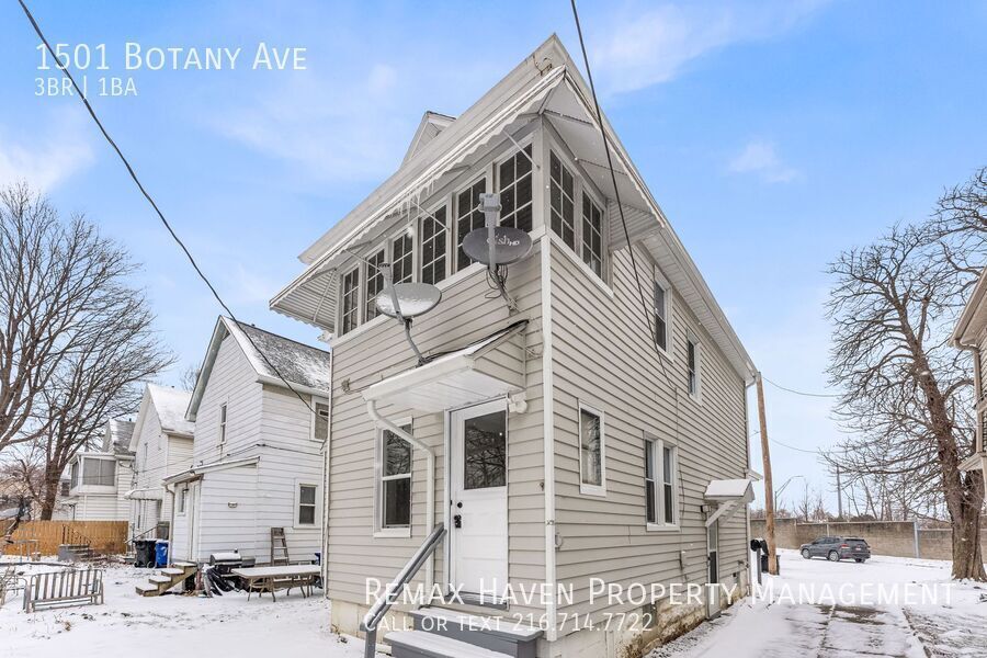 1501 Botany Ave, Cleveland - Spacious 3-bed 1 -bath single-family home! property image