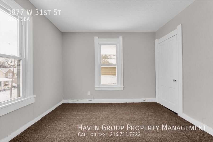 3877 W 31st St, Cleveland - Spacious 6-bed 2-bath single-family home! property image