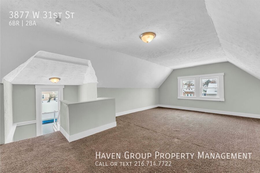 3877 W 31st St, Cleveland - Spacious 6-bed 2-bath single-family home! property image