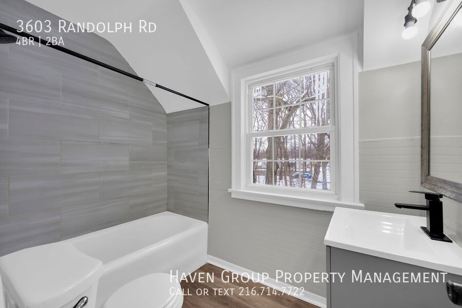 3603 Randolph Rd, Cleveland Heights - Spacious 4-bed 1.5-bath single-family home! property image