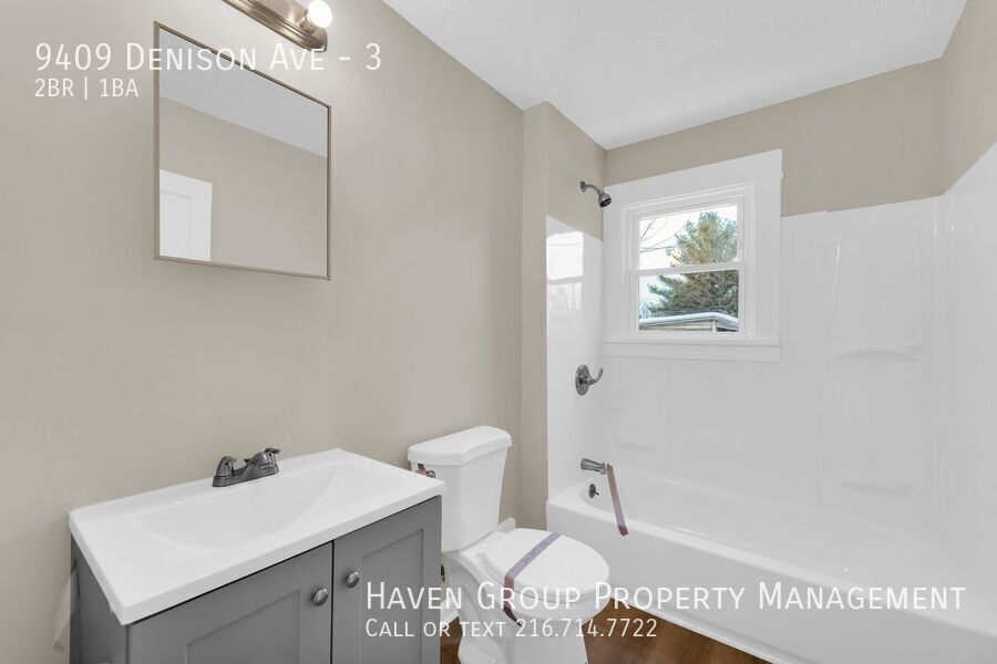 9409 Denison Ave | Apt 3 DN, Cleveland - Spacious 2-bed 1-bath multi-family home!  property image