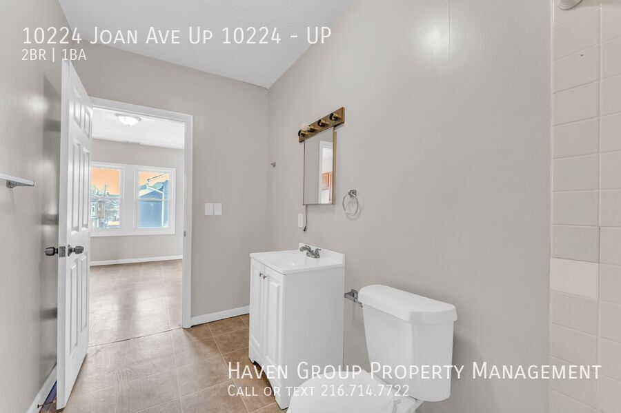 10222(10224) Joan Ave | UP, Cleveland - Spacious 2-bed 1-bath multi-family home!  property image