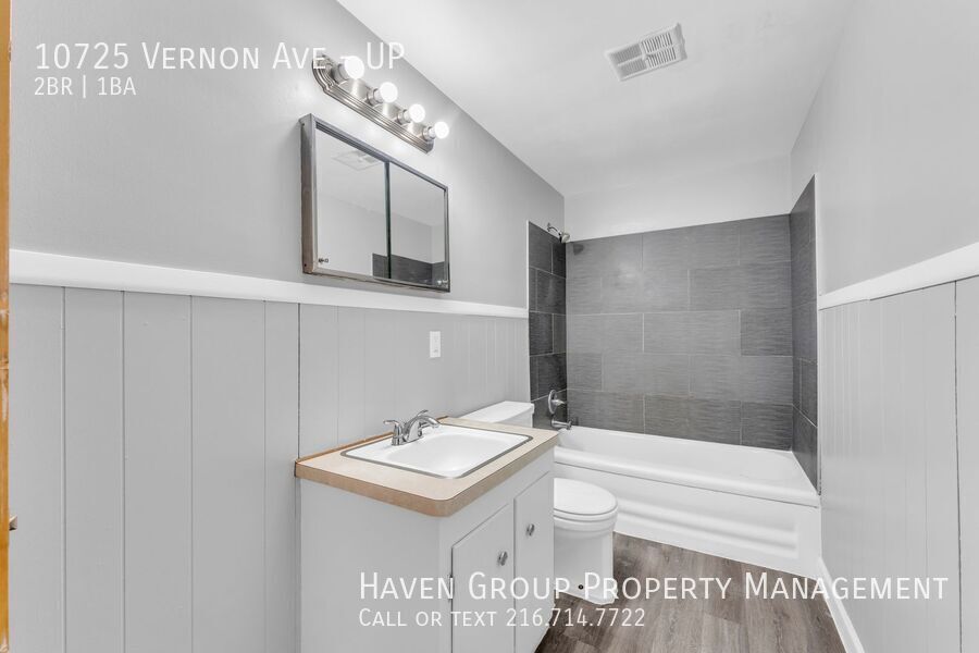 10725 Vernon Ave | UP, Garfield Heights - Spacious 2-bed 1-bath multi-family home! property image