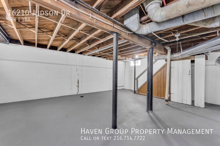 16210 Judson Dr, Cleveland - Spacious 3-bed 1-bath single-family home! property image