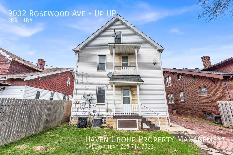 9002 Rosewood Ave | UP, Cleveland - Spacious 2-bed 1-bath multi-family home! property image