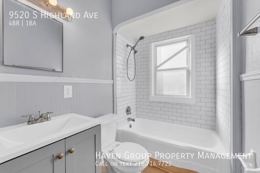 9520 S Highland, Garfield Heights - Spacious 4-bed 1-bath single-family home! property image