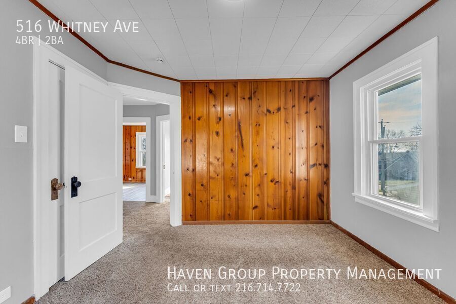 516 Whitney Ave, Akron - Spacious 4-bed 2-bath single-family home! property image