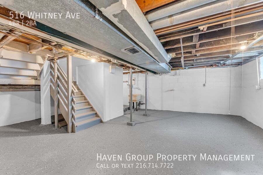 516 Whitney Ave, Akron - Spacious 4-bed 2-bath single-family home! property image