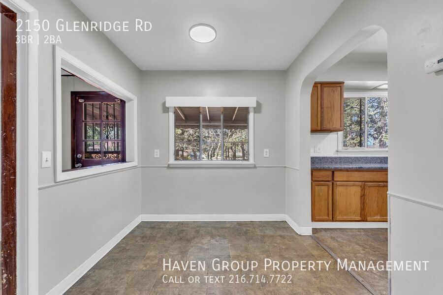 2150 Glenridge Rd, Euclid - Spacious 3-bed 1.5-bath single-family home! property image