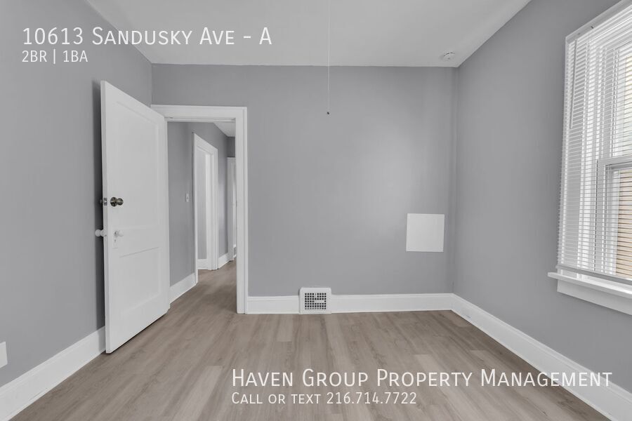 10613 Sandusky Ave | Unit A, Cleveland - Spacious 2-bed 1-bath multi-family home! property image