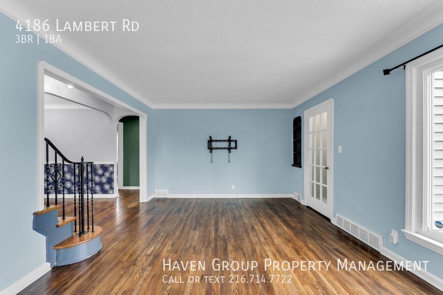 4186 Lambert Rd, South Euclid - Welcome to this delightful 3-bedroom, 1-bathroom home located in the heart of South Euclid, Ohio! property image