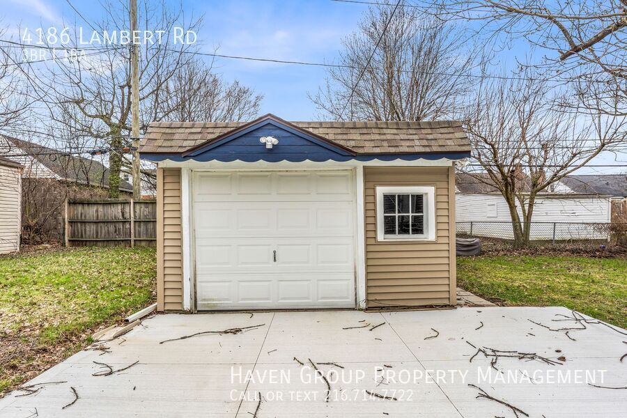 4186 Lambert Rd, South Euclid - Welcome to this delightful 3-bedroom, 1-bathroom home located in the heart of South Euclid, Ohio! property image