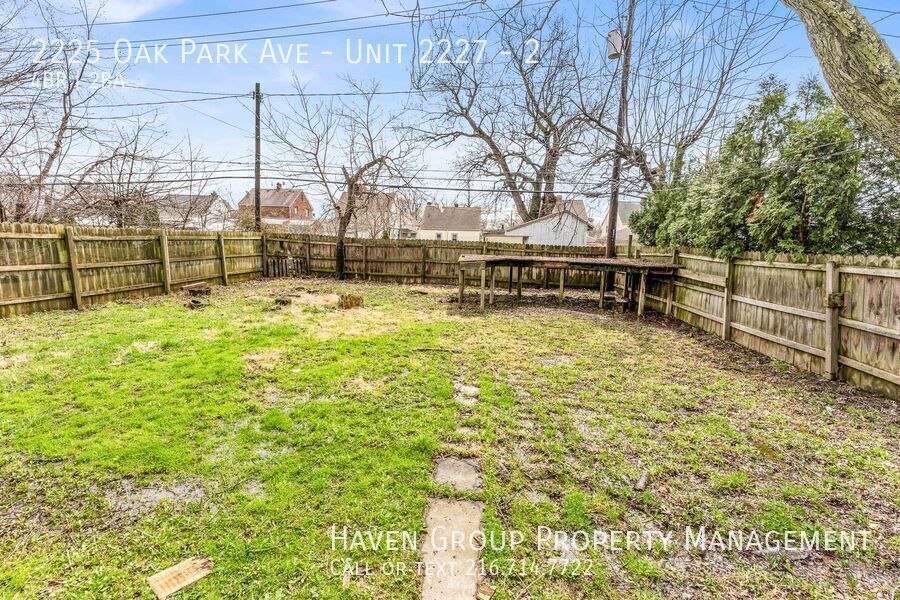 2225 Oak Park Ave | UP (Unit 2227), Cleveland, OH 44109! property image
