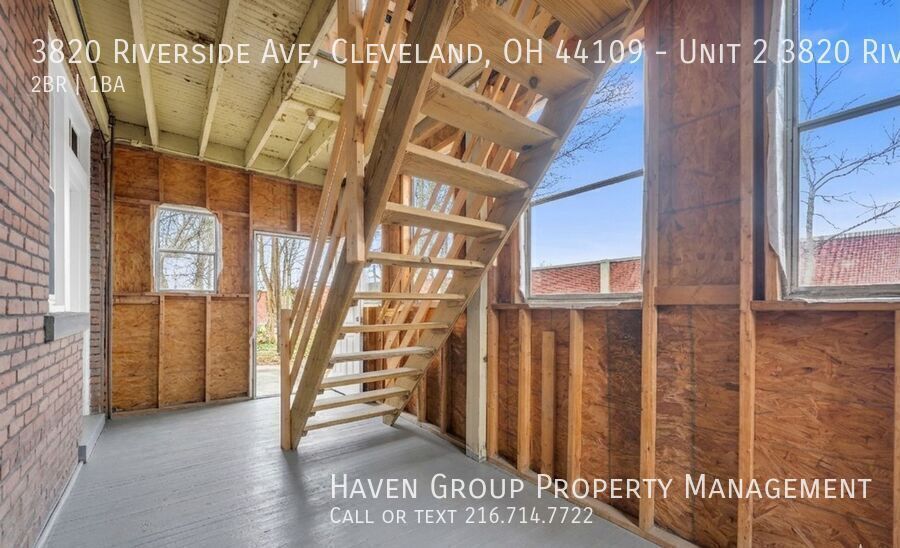 3820 Riverside Ave | #2, Cleveland - Spacious 2-bed 1-bath multi-family home! property image