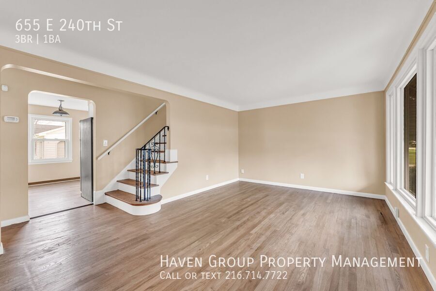 Welcome to 655 E 240th St, Euclid, OH 44123 - a well-maintained 3 - bed, 1 -bath single-family home offering comfort, space, and everyday convenience. property image