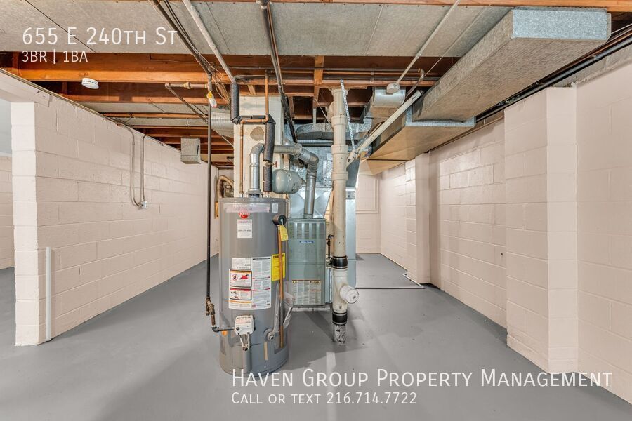 Welcome to 655 E 240th St, Euclid, OH 44123 - a well-maintained 3 - bed, 1 -bath single-family home offering comfort, space, and everyday convenience. property image