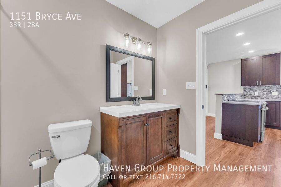 Welcome to 1151 Bryce Ave, Aurora, OH 44202 - a charming 3-bedroom, 2-bath single-family home located in a peaceful and desirable neighborhood. property image