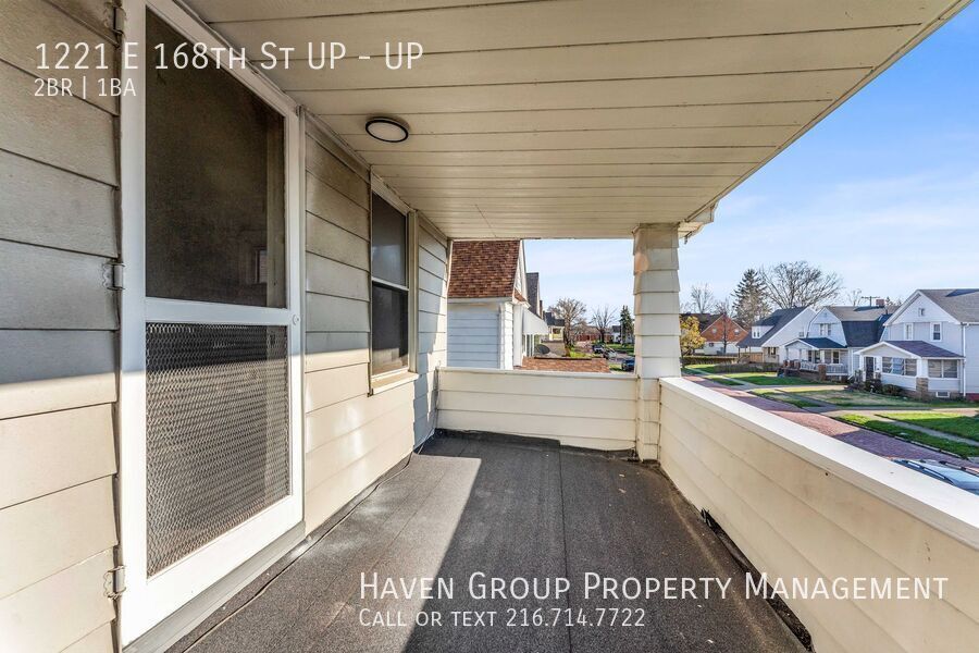 Welcome to 1221 E 168th St | UP Unit, Cleveland, OH 44110! This well-maintained 2-bedroom, 1-bath upper unit offers a comfortable and inviting living space in a convenient location. property image