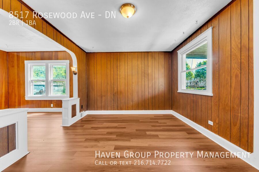 8517 Rosewood Ave | DN, Cleveland, OH 44105! Welcome home to this charming 2-bedroom, 1-bathroom down unit located on a quiet residential street in Cleveland! property image