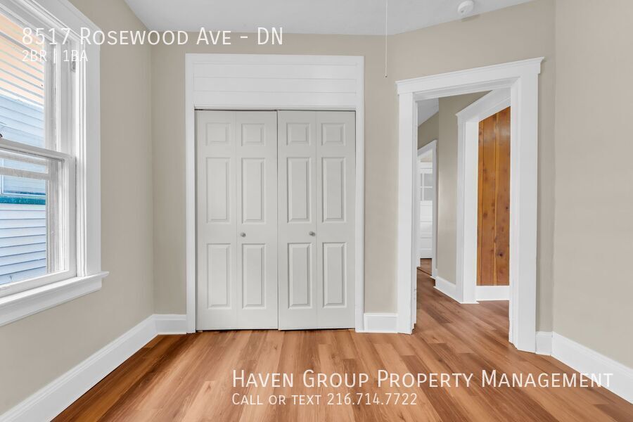 8517 Rosewood Ave | DN, Cleveland, OH 44105! Welcome home to this charming 2-bedroom, 1-bathroom down unit located on a quiet residential street in Cleveland! property image