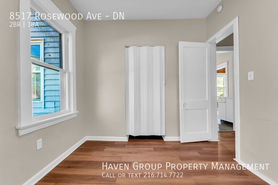 8517 Rosewood Ave | DN, Cleveland, OH 44105! Welcome home to this charming 2-bedroom, 1-bathroom down unit located on a quiet residential street in Cleveland! property image