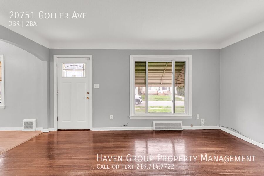 20751 Goller Ave, Euclid - Spacious 3-bed 2-bath single-family home! property image