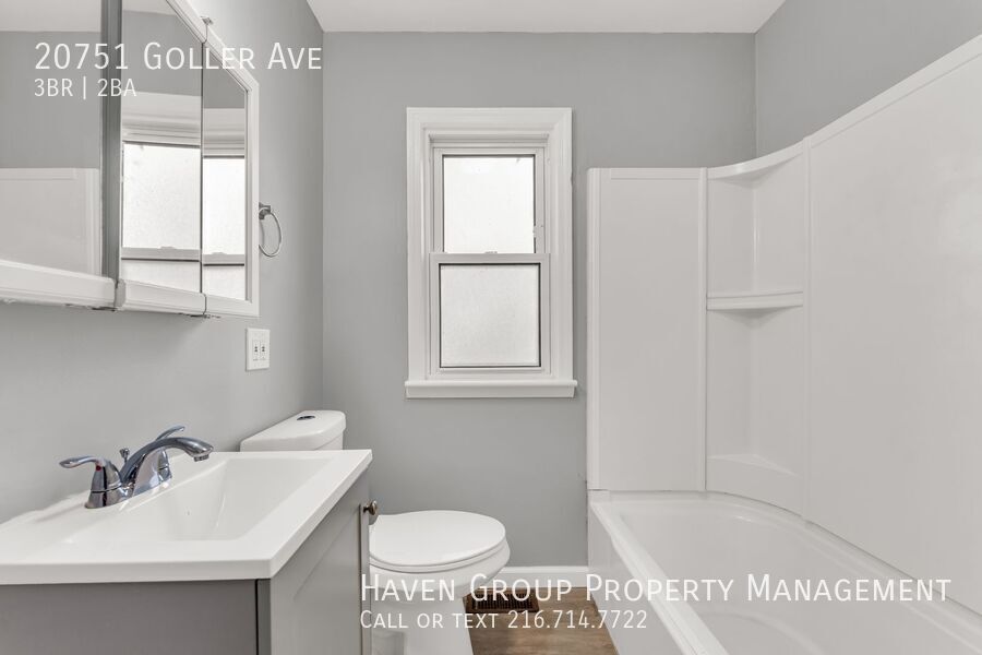 20751 Goller Ave, Euclid - Spacious 3-bed 2-bath single-family home! property image