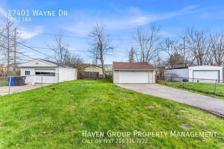 17401 Wayne Dr, Cleveland -  Spacious 3-bed 1-bath single-family home! property image