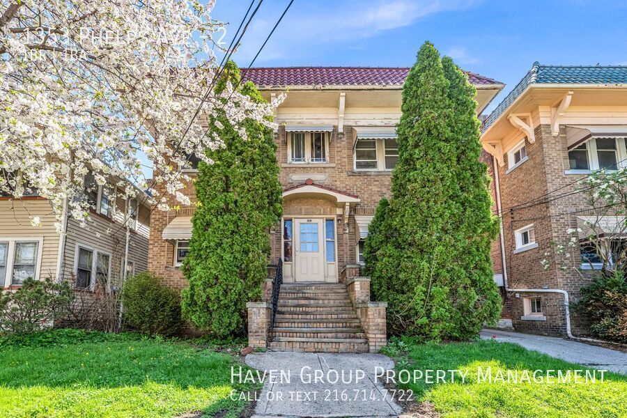 1353 Phelps Ave | Unit 2, Lakewood- Spacious 1-bed 1-bath multi-family home! property image