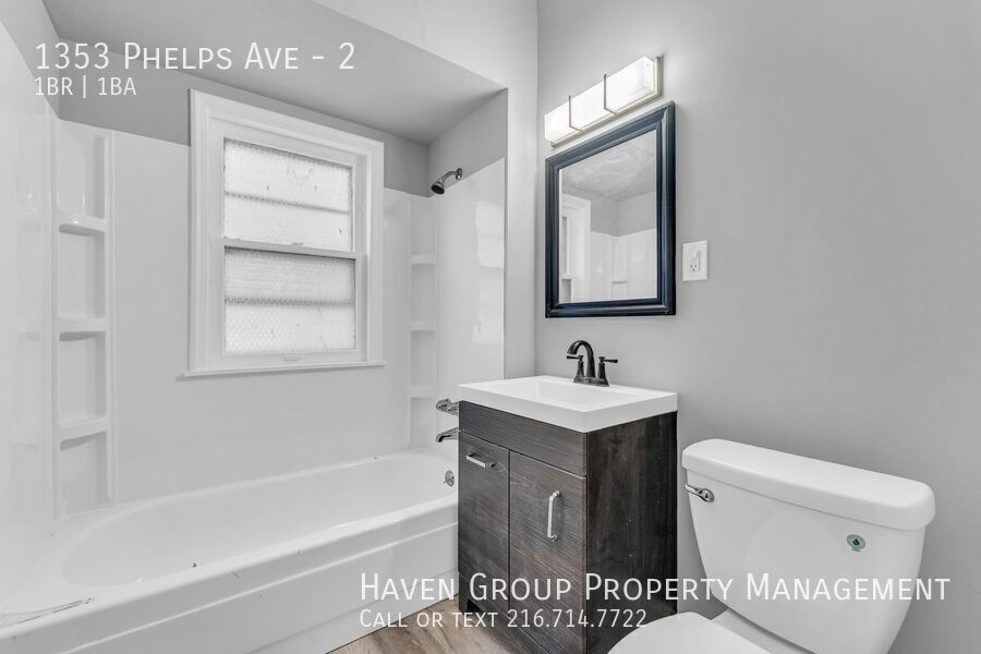 1353 Phelps Ave | Unit 2, Lakewood- Spacious 1-bed 1-bath multi-family home! property image