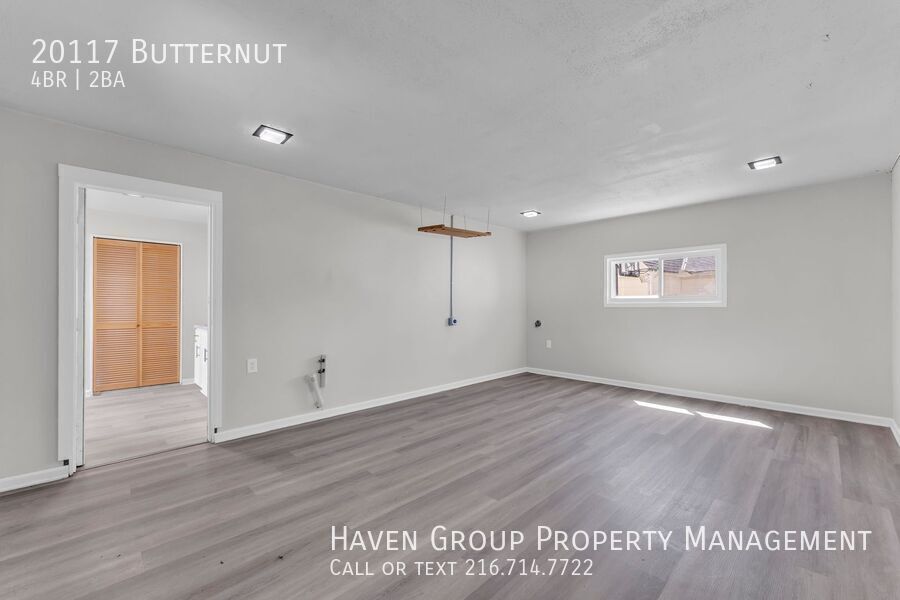 20117 Butternut Ln, Warrensville Heights-  Spacious 4-bed 1.5-bath single-family home! property image