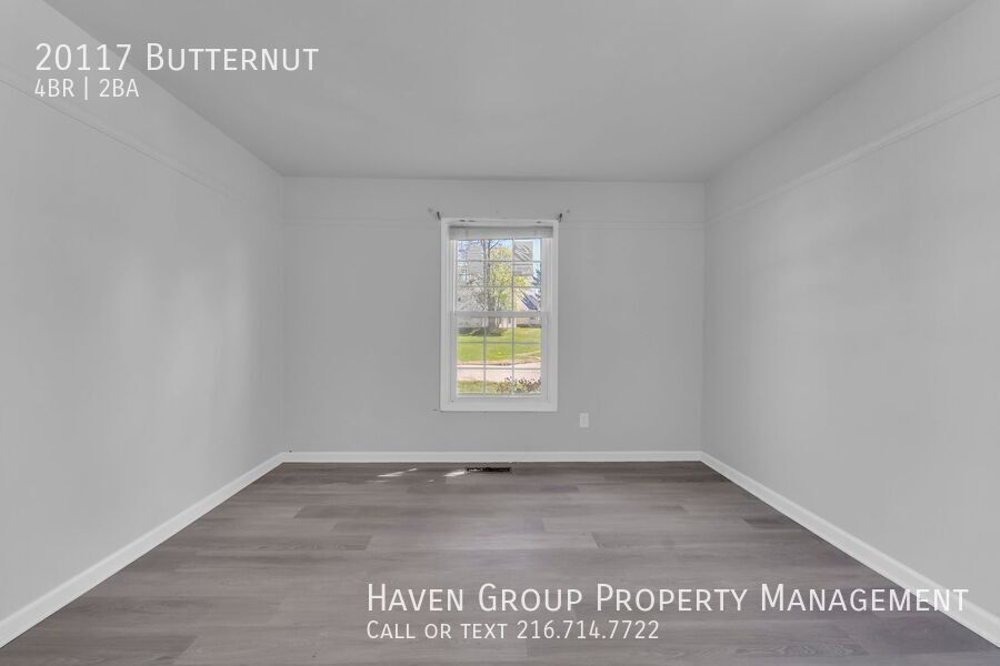 20117 Butternut Ln, Warrensville Heights-  Spacious 4-bed 1.5-bath single-family home! property image