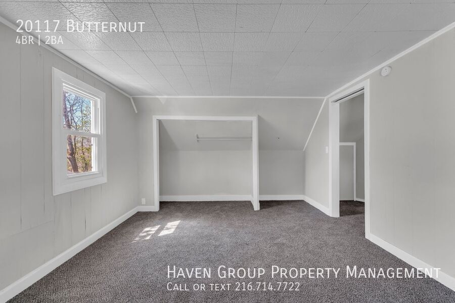 20117 Butternut Ln, Warrensville Heights-  Spacious 4-bed 1.5-bath single-family home! property image