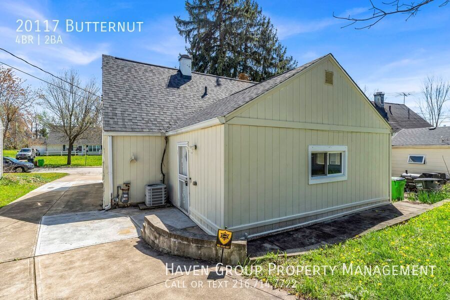 20117 Butternut Ln, Warrensville Heights-  Spacious 4-bed 1.5-bath single-family home! property image