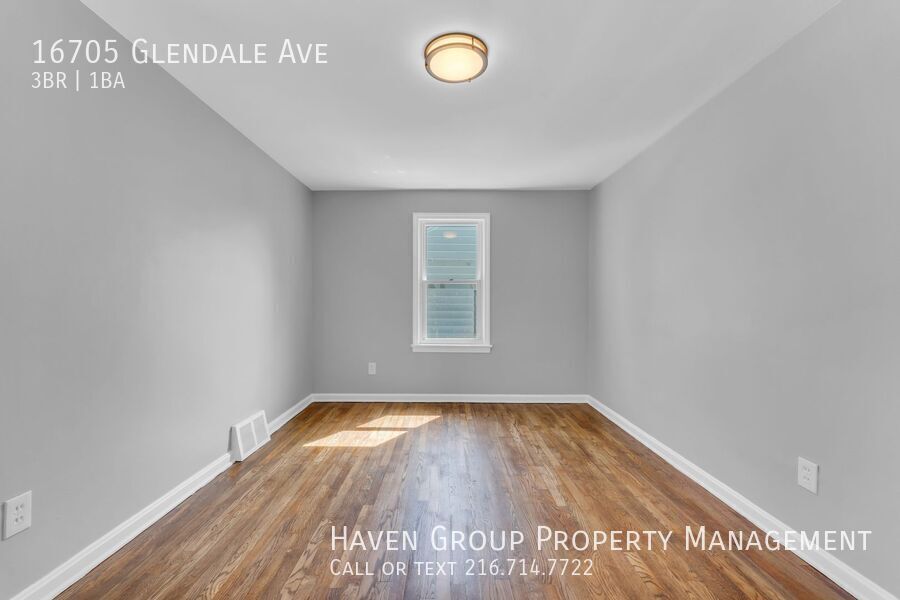 16705 Glendale Ave, Cleveland - Spacious 3-bed 1-bath single-family home! property image