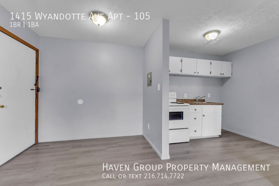 1415 Wyandotte Ave | Unit 105, Lakewood- Spacious 1-bed 1-bath multi-family home! Heat Included! property image
