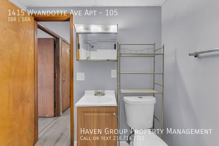 1415 Wyandotte Ave | Unit 105, Lakewood- Spacious 1-bed 1-bath multi-family home! Heat Included! property image