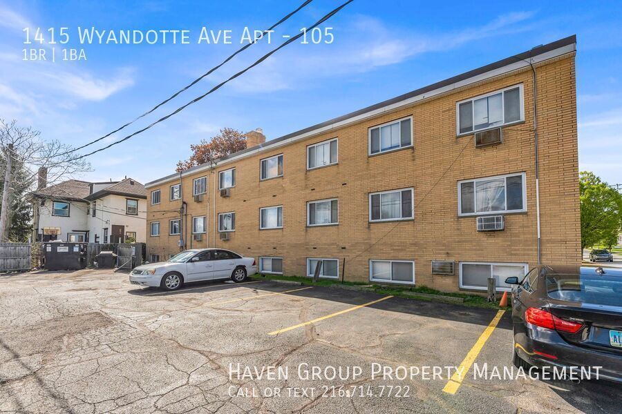 1415 Wyandotte Ave | Unit 105, Lakewood- Spacious 1-bed 1-bath multi-family home! Heat Included! property image