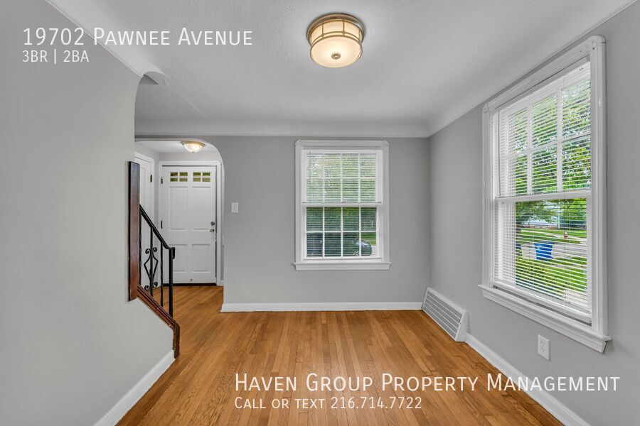 19702 Pawnee Ave, Cleveland - Spacious 3-bed 1.5-bath single-family home! property image