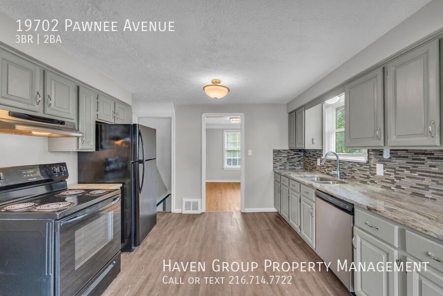 19702 Pawnee Ave, Cleveland - Spacious 3-bed 1.5-bath single-family home! property image