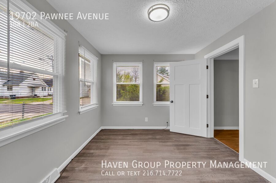 19702 Pawnee Ave, Cleveland - Spacious 3-bed 1.5-bath single-family home! property image