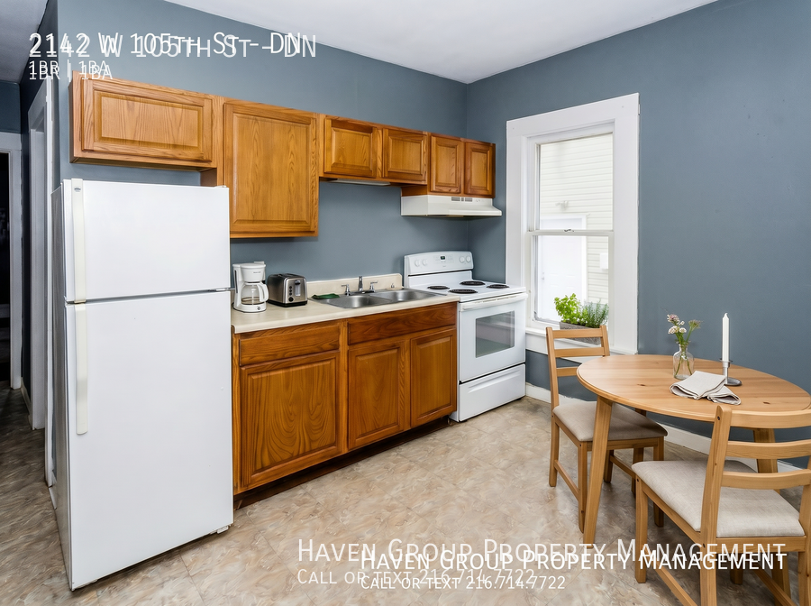 2142 W 105th St | DN, Cleveland - Spacious 1-bed 1-bath multi-family home! property image