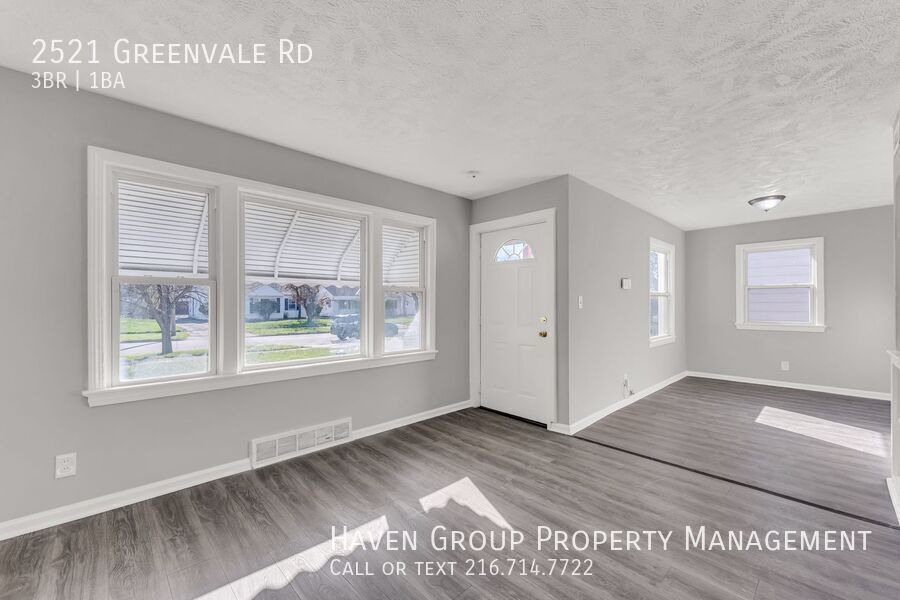 2521 Greenvale Rd, Cleveland - Spacious 3-bed 1-bath single-family home! property image