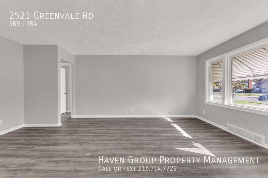 2521 Greenvale Rd, Cleveland - Spacious 3-bed 1-bath single-family home! property image